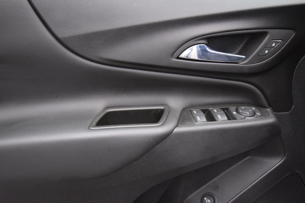 Used 2023 Chevrolet Equinox LT AWD/4WD image 26