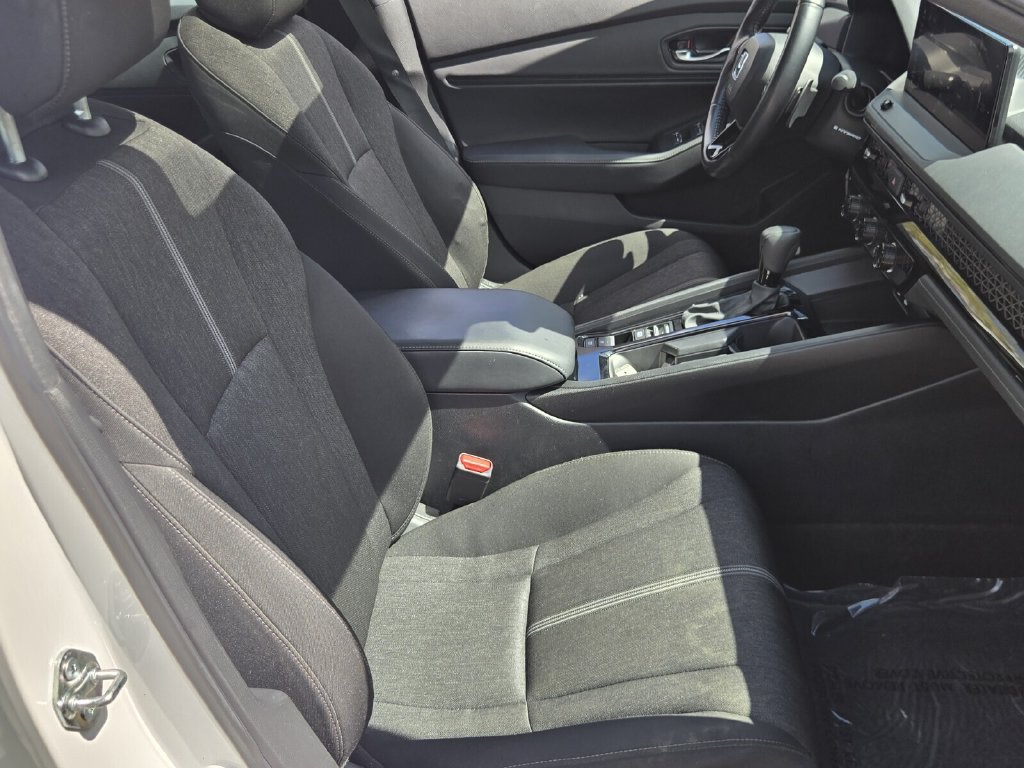 Certified 2025 Honda Accord Sport image 18