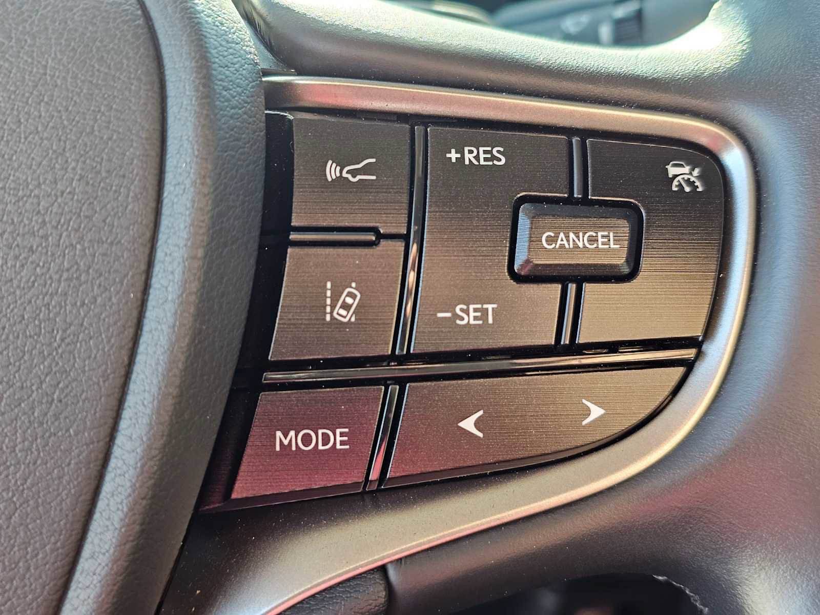 Certified 2025 Lexus ES 300h w/ Premium Package FWD image 28