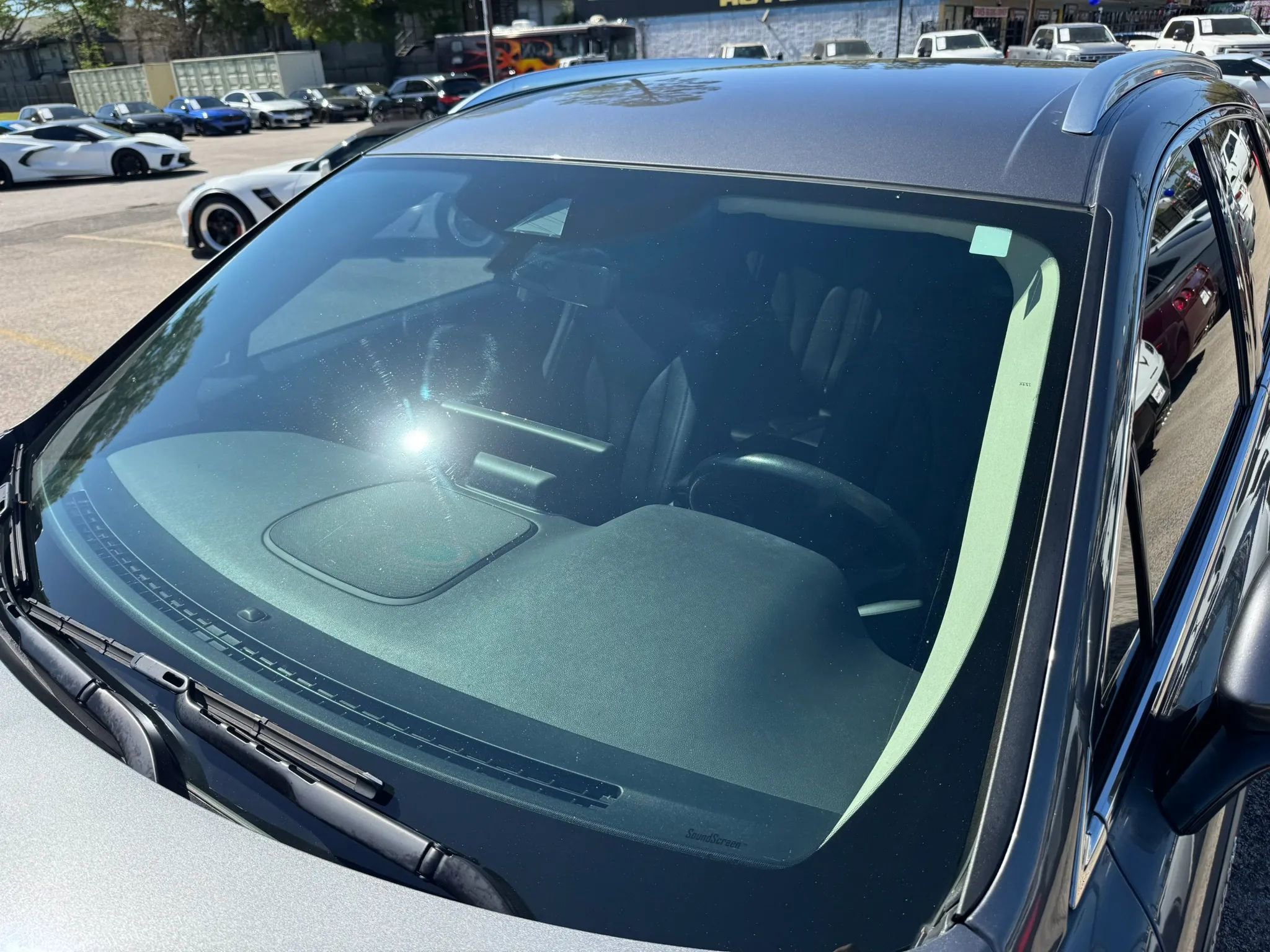Used 2022 Lincoln Nautilus FWD w/ Premium Package image 12