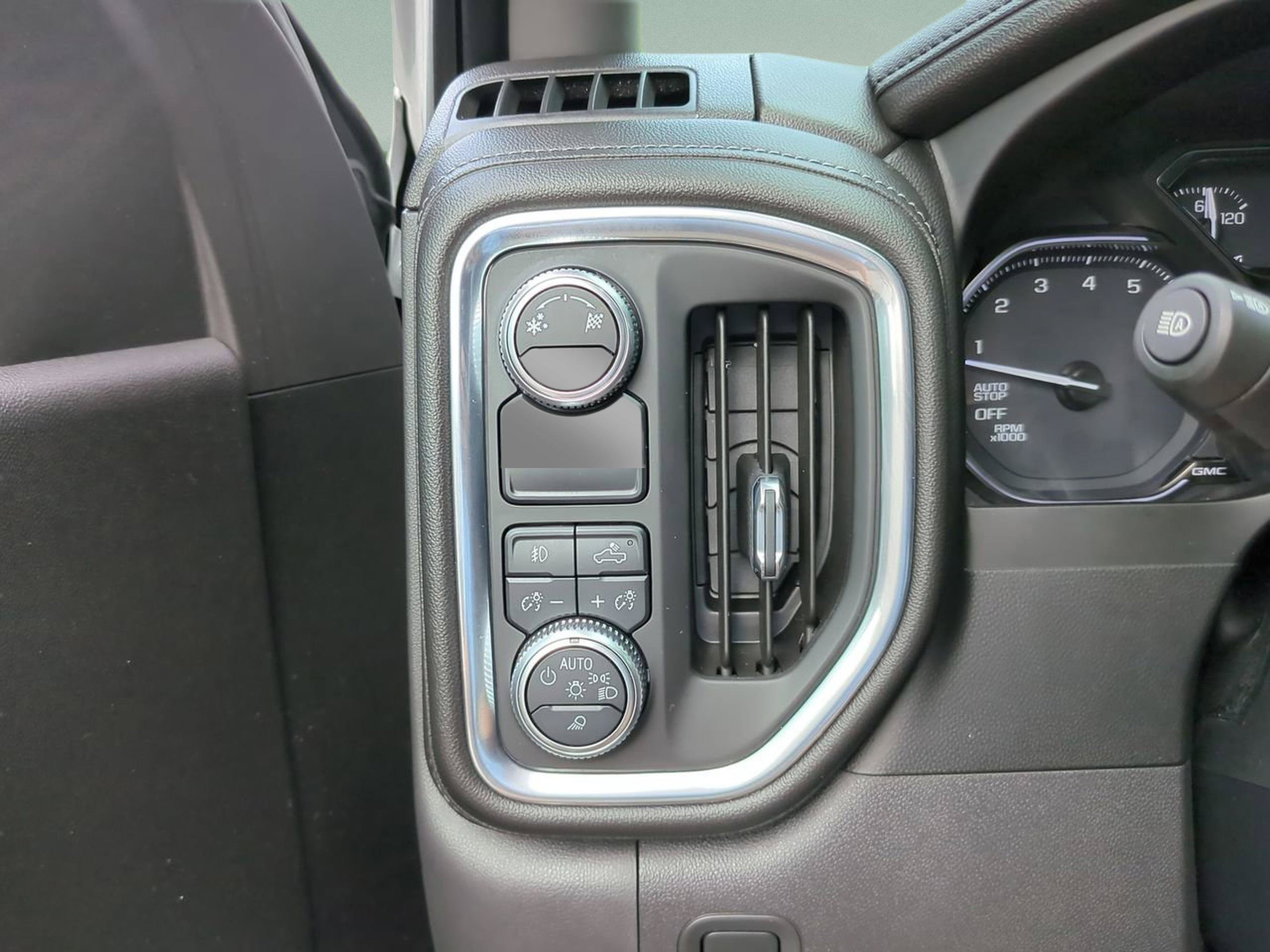 Used 2019 GMC Sierra 1500 SLT w/ SLT Premium Plus Package RWD image 14