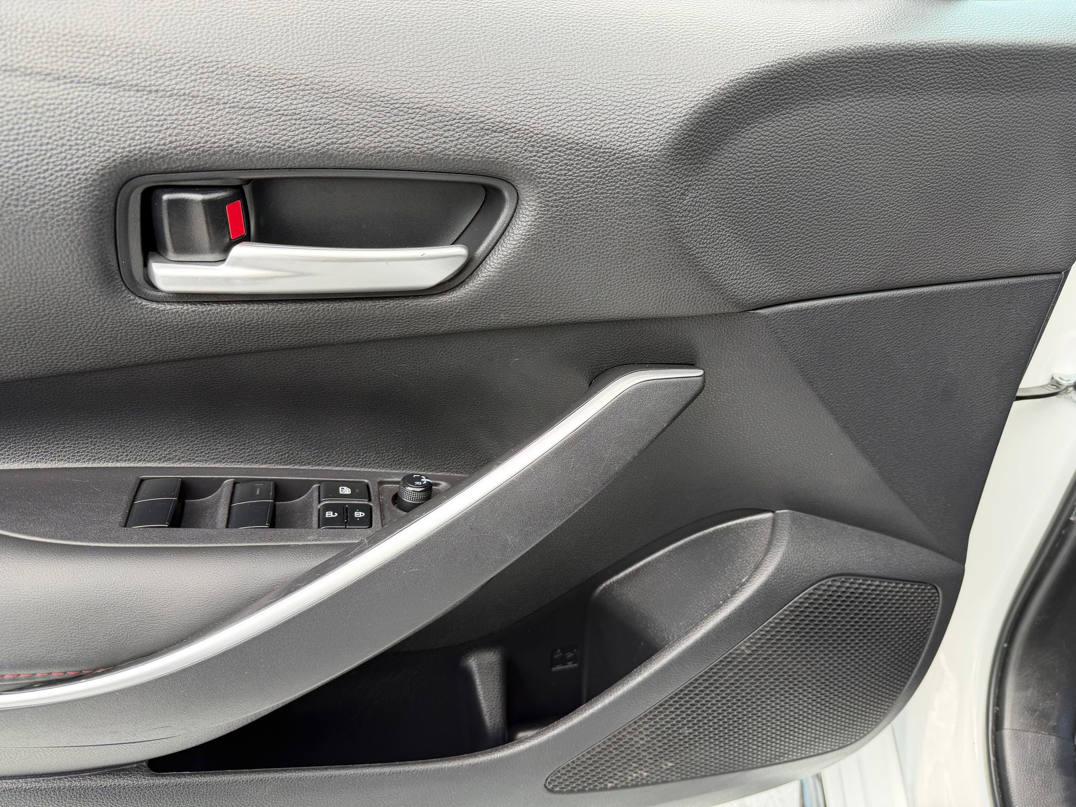 Used 2024 Toyota Corolla Sedan w/ SE Convenience Package FWD image 22