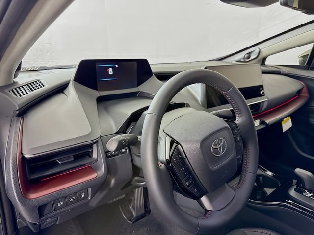 New 2026 Toyota Prius Plug-In Hybrid FWD image 9