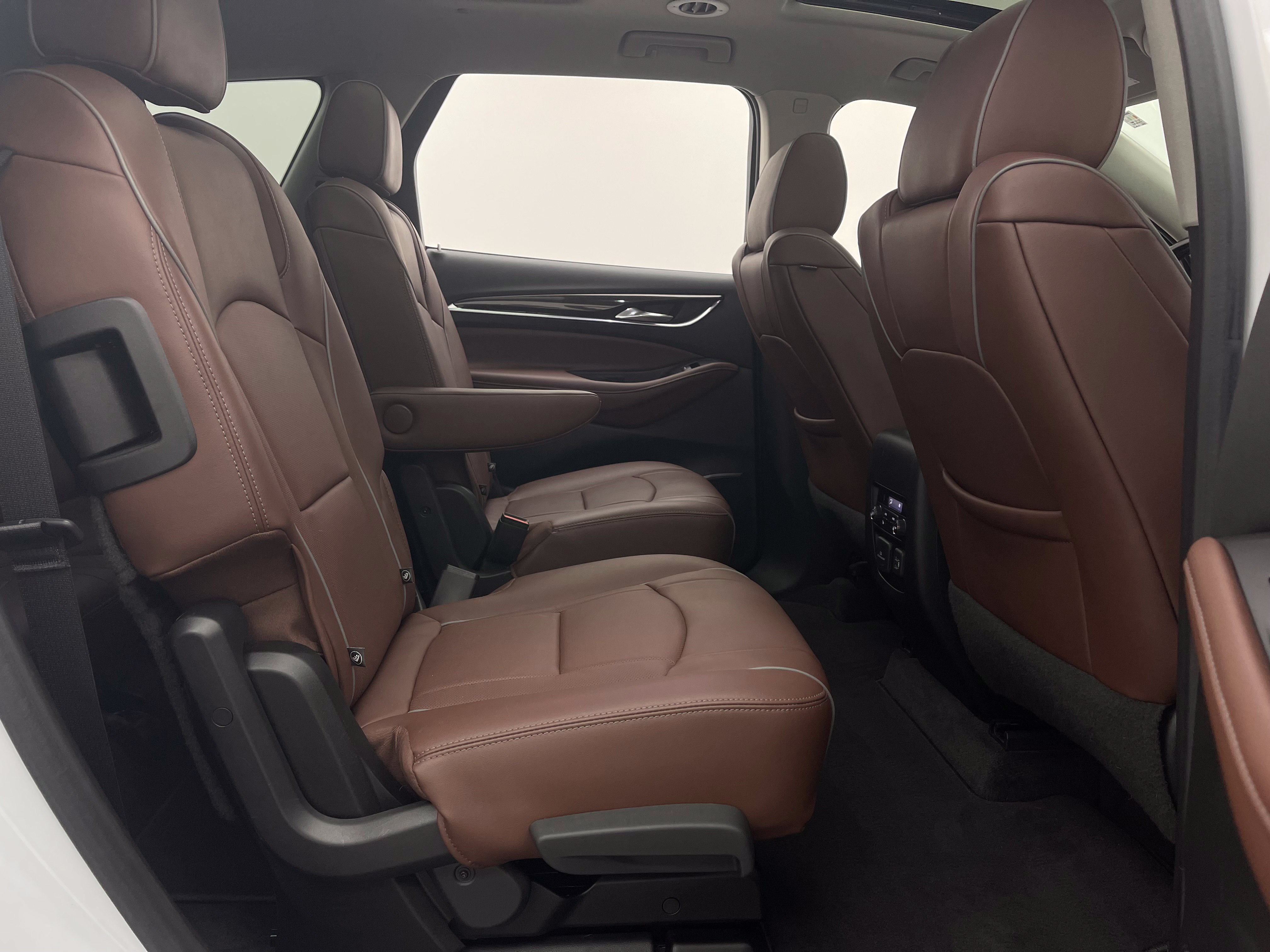 Used 2020 Buick Enclave Avenir w/ Avenir Technology Package FWD image 41