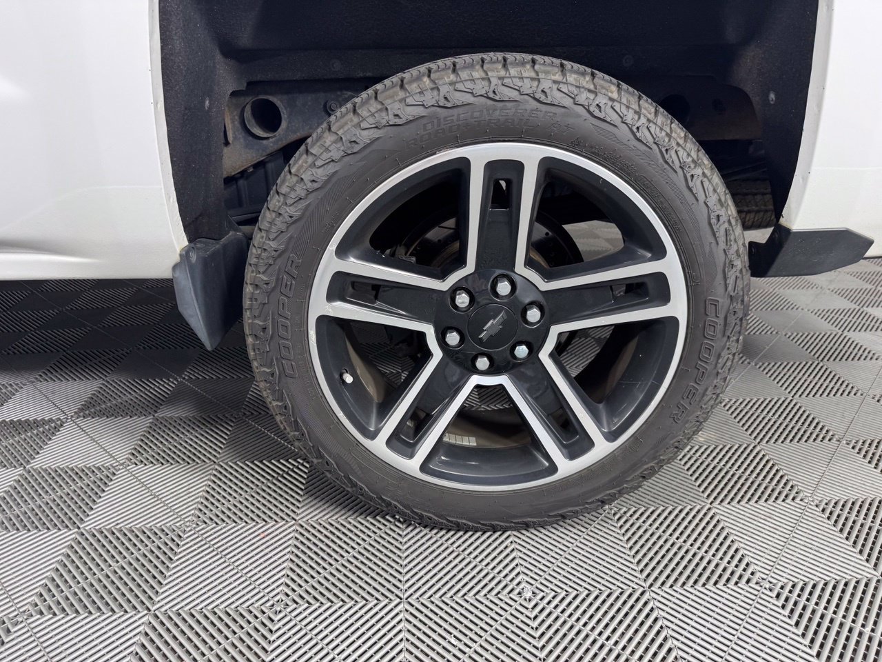 Used 2016 Chevrolet Silverado 1500 LT w/ LPO, Black Pack AWD/4WD image 35