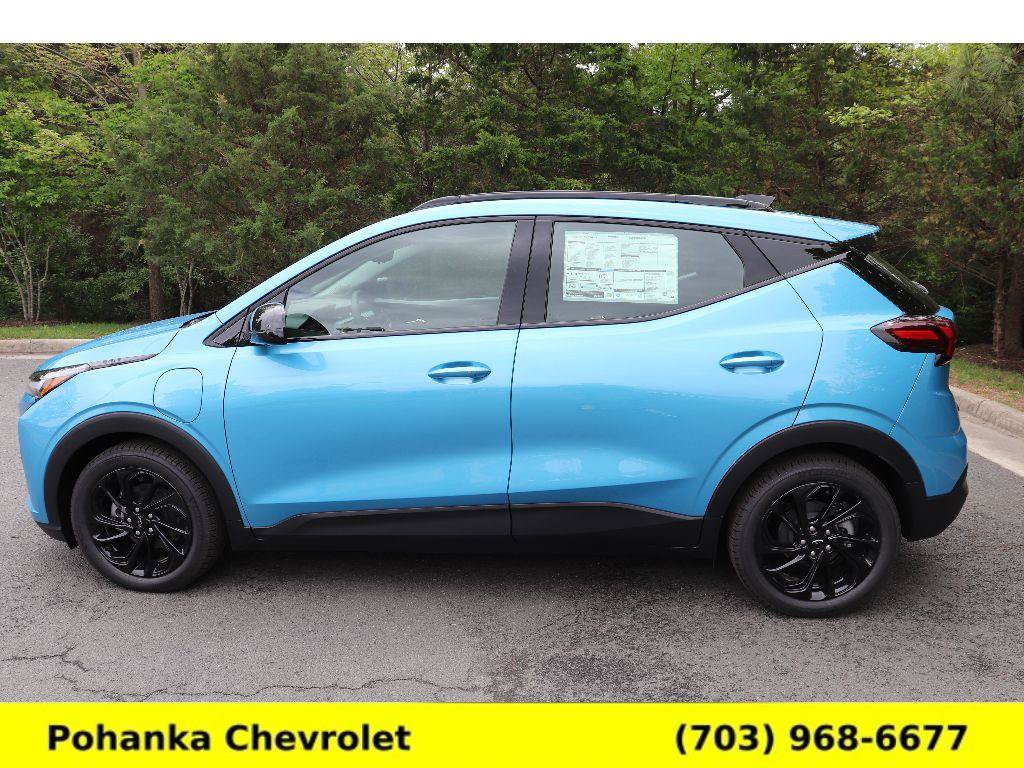 New 2027 Chevrolet Bolt RS w/ Technology Package FWD image 4