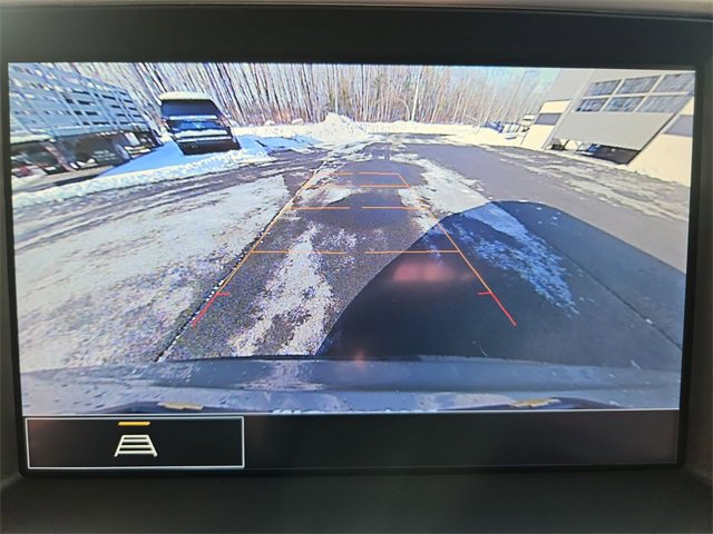 Used 2023 GMC Acadia SLE w/ Driver Convenience Package image 15