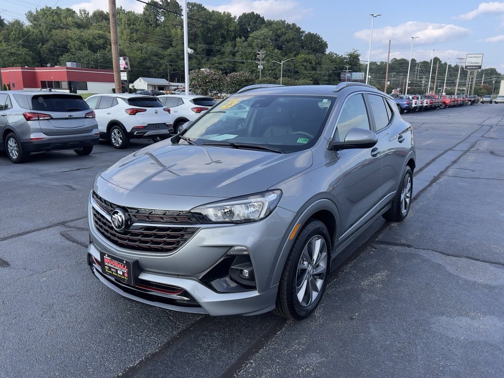 Used 2023 Buick Encore GX Select w/ Sport Touring Package image 3