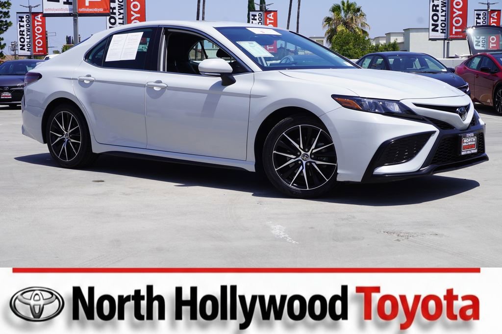 Certified 2022 Toyota Camry SE w/ Convenience Package