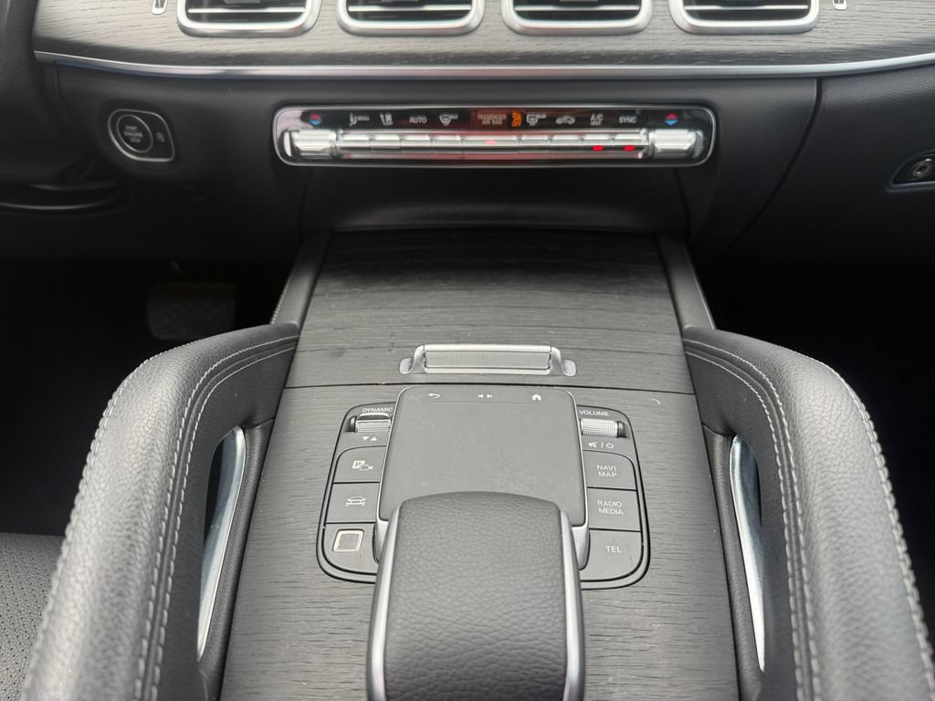 Certified 2025 Mercedes-Benz GLE 350 4MATIC image 11