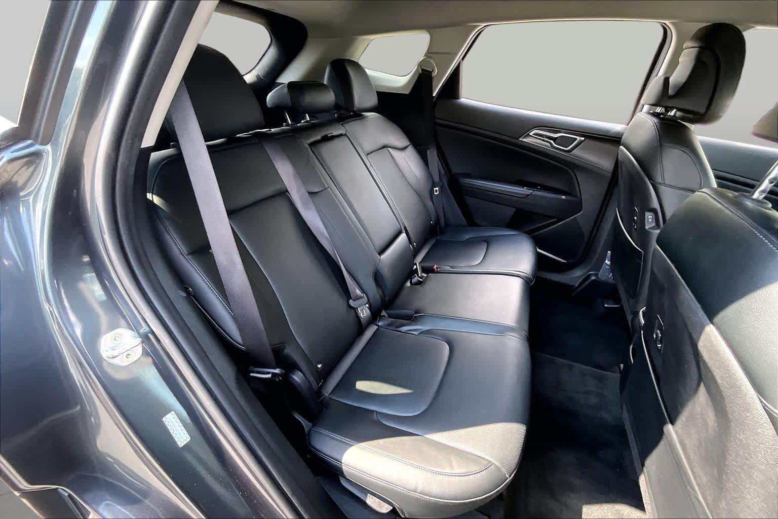 Used 2023 Kia Sportage EX FWD image 20