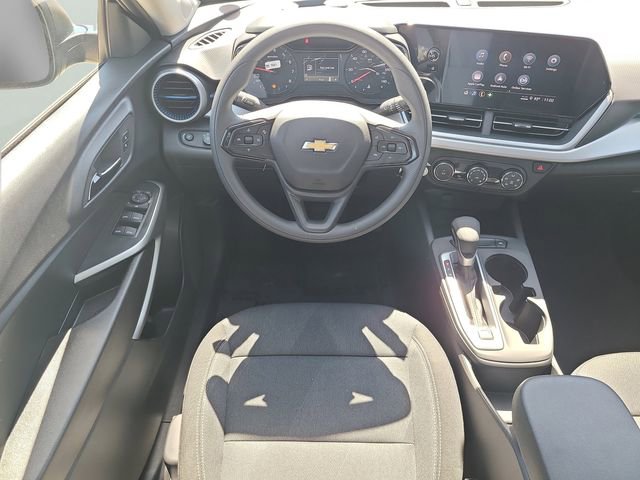 New 2026 Chevrolet Trax LS FWD image 10