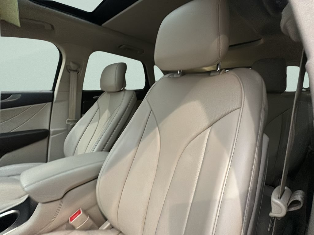 Used 2017 Lincoln MKC Reserve AWD/4WD image 11