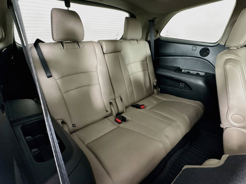 Used 2021 Honda Pilot Touring image 39