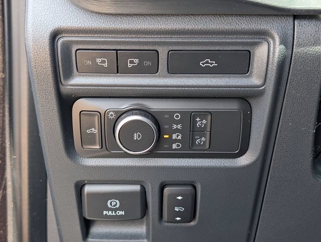 Used 2022 Ford F150 Lariat RWD image 21