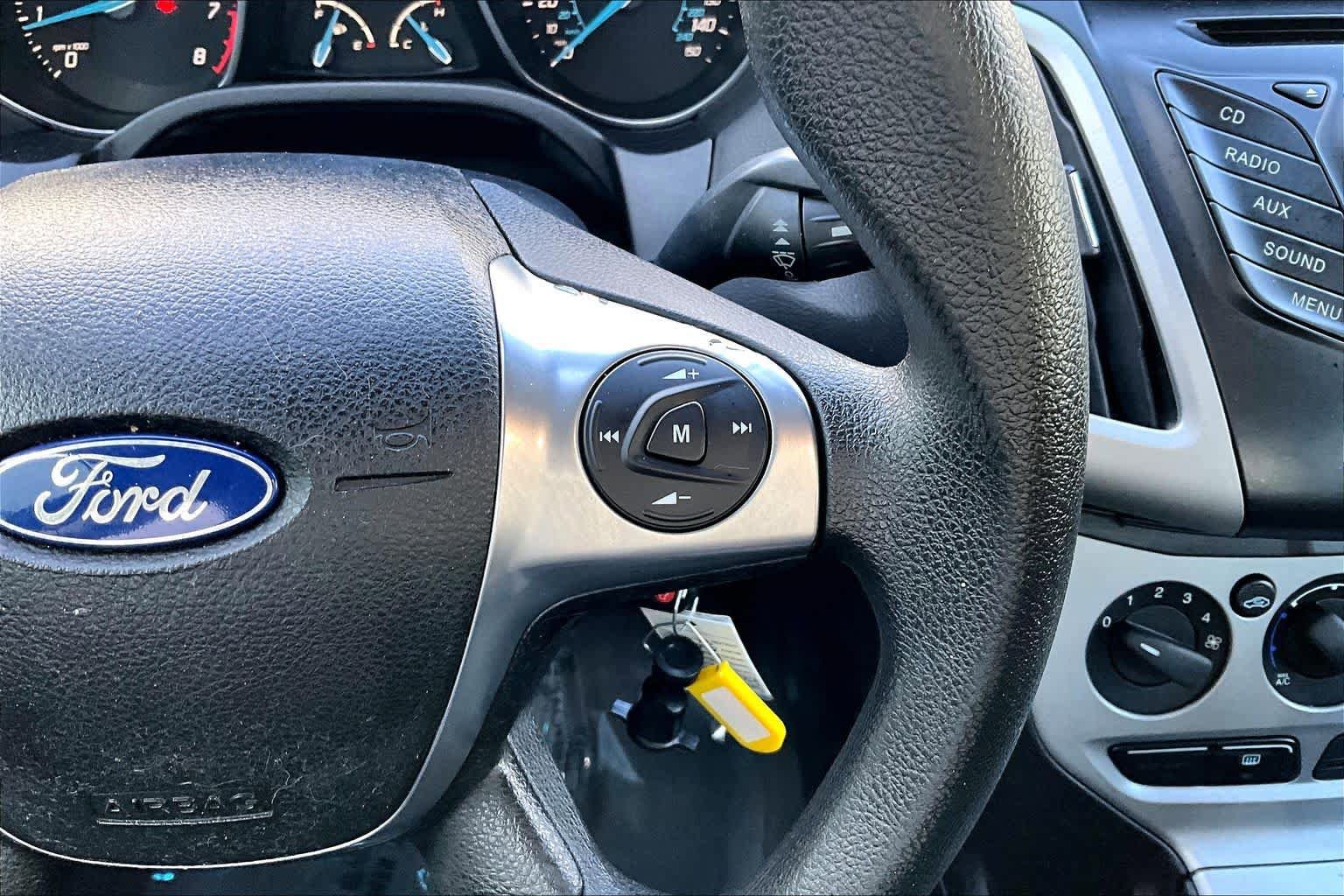 Used 2012 Ford Focus SE FWD image 23