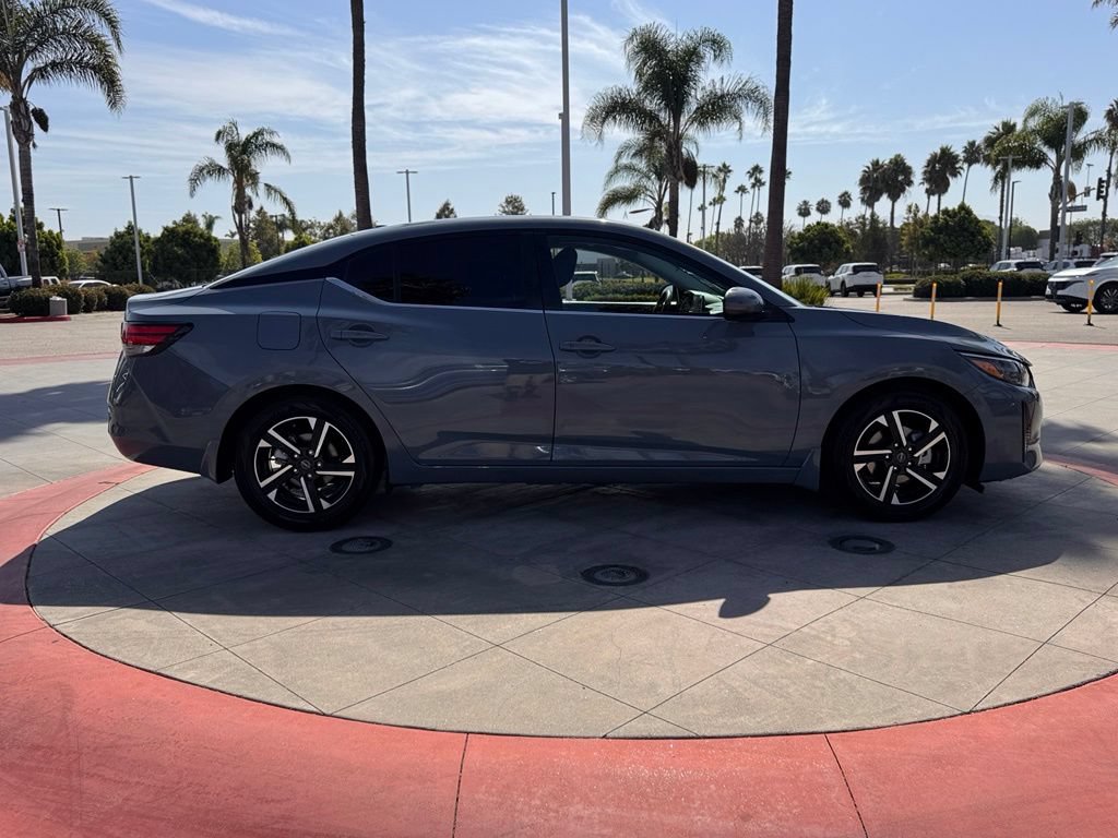Certified 2025 Nissan Sentra SV FWD image 9