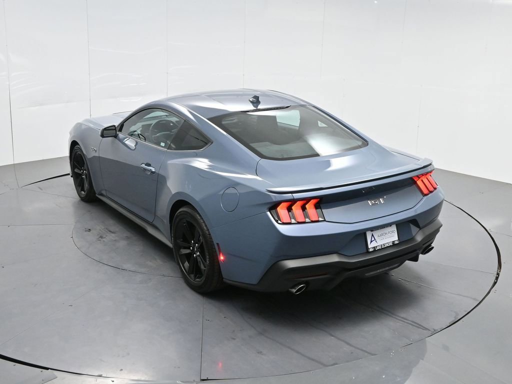 Used 2025 Ford Mustang GT RWD image 44
