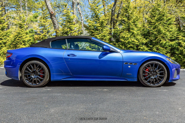 Used 2018 Maserati GranTurismo Sport RWD image 18