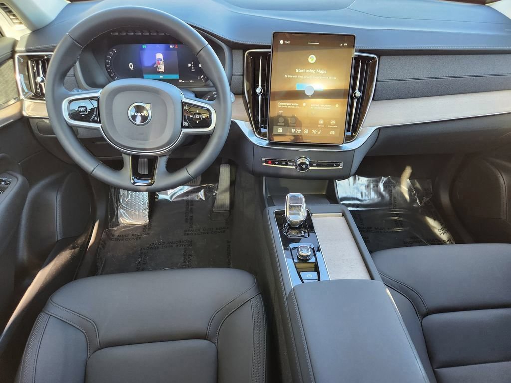 New 2026 Volvo XC90 B5 Core w/ Protection Package AWD/4WD image 3