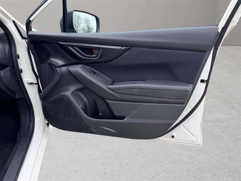 Used 2018 Subaru Impreza 2.0i Premium image 23