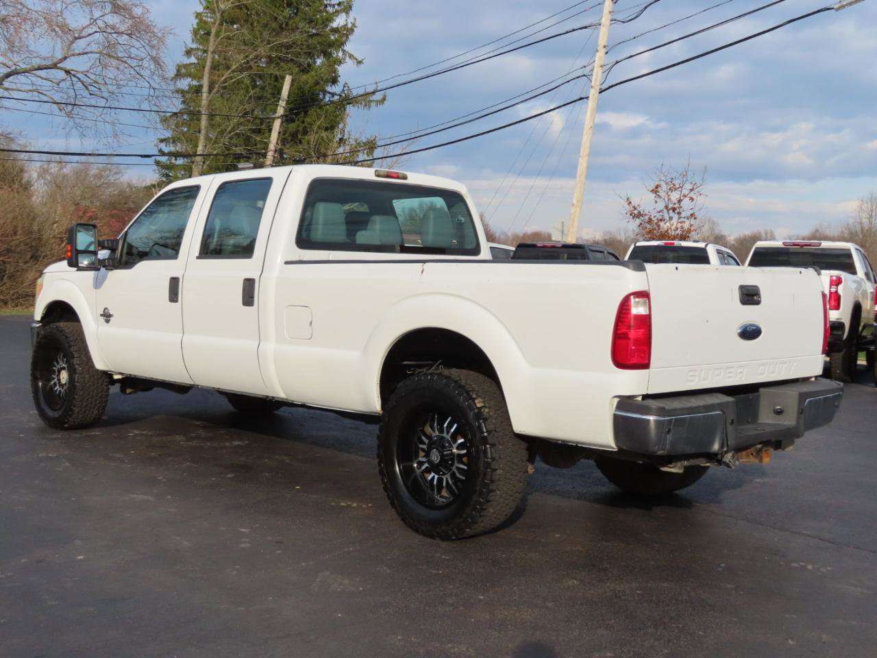 Used 2011 Ford F250 XL w/ PWR Equipment Group image 4