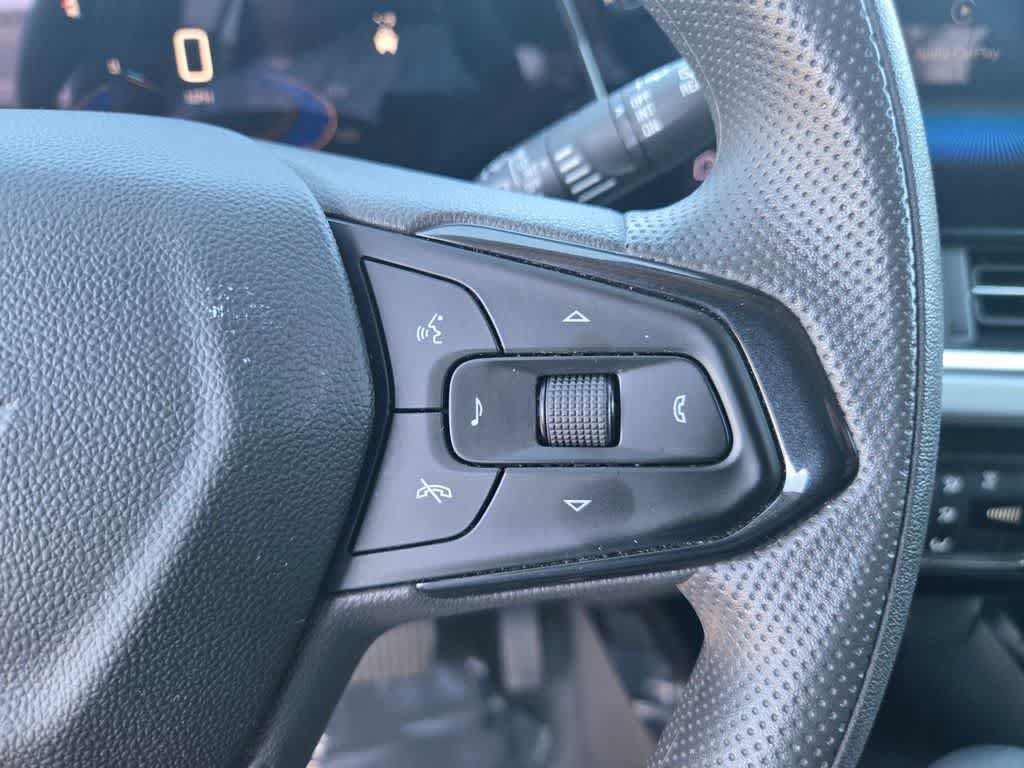Used 2024 Chevrolet Trax LT FWD image 20