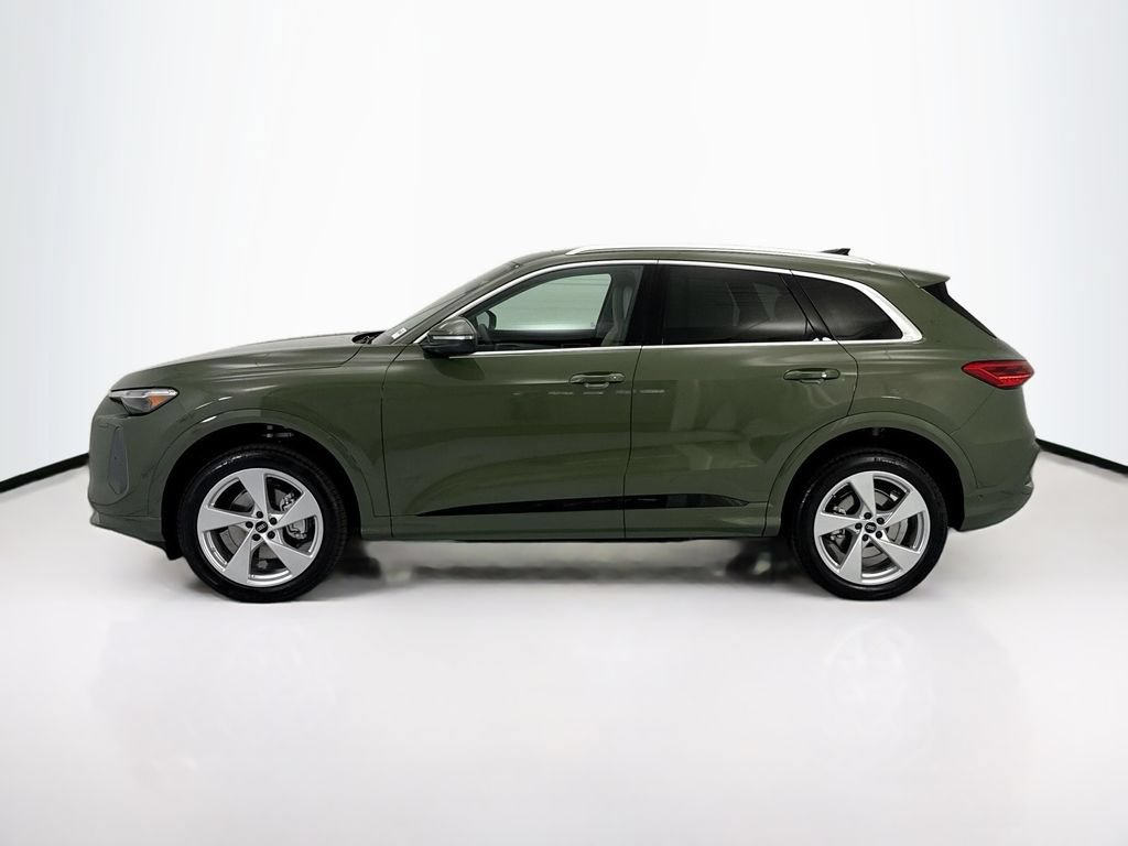 Used 2026 Audi Q5 Premium Plus w/ Premium Plus AWD/4WD image 8