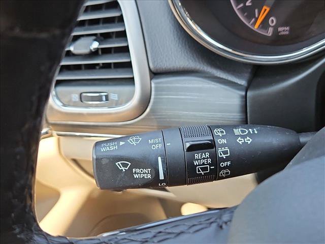 Used 2020 Jeep Grand Cherokee Limited RWD image 24