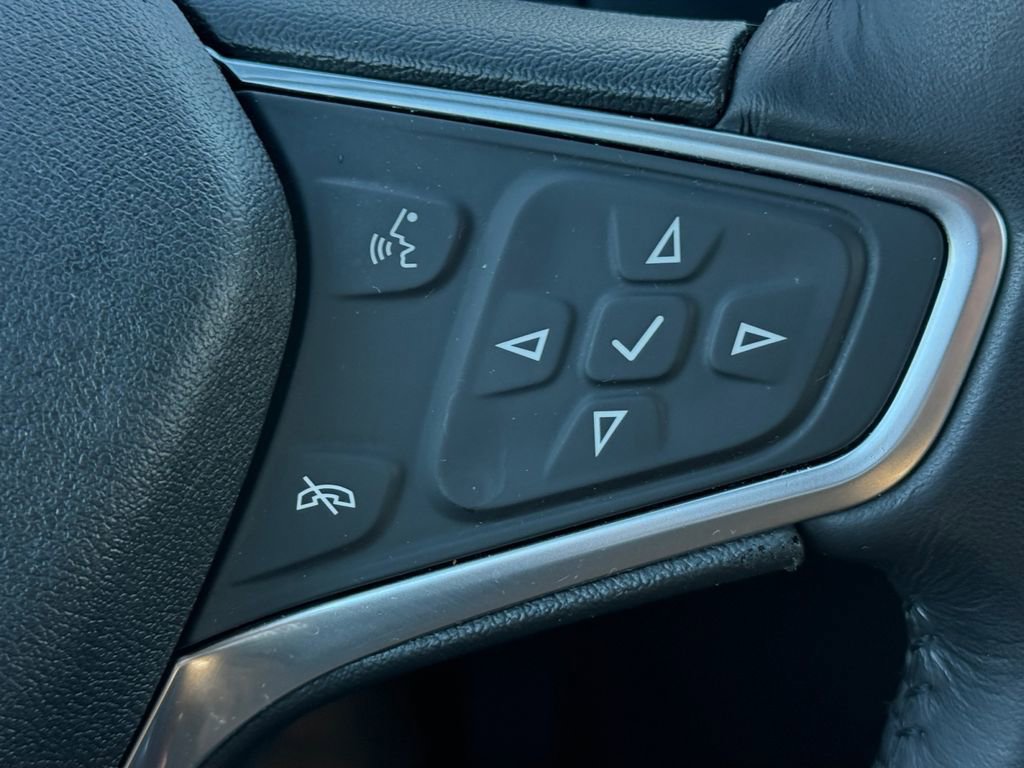 Used 2018 Chevrolet Equinox LT image 20