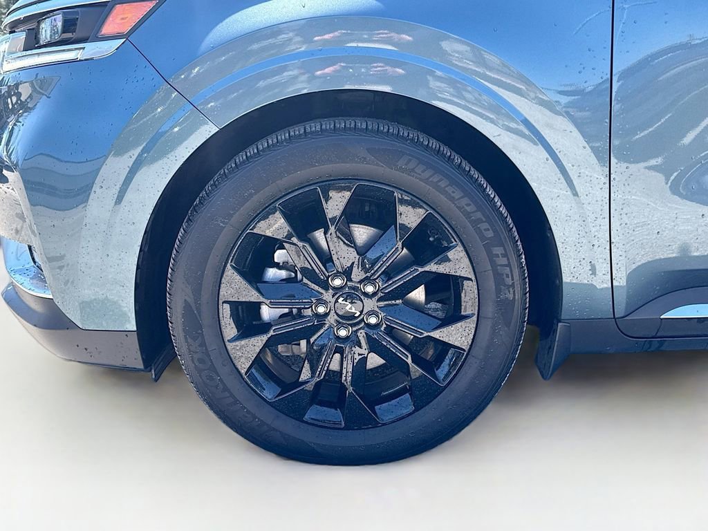 Used 2022 Kia Carnival SX image 33