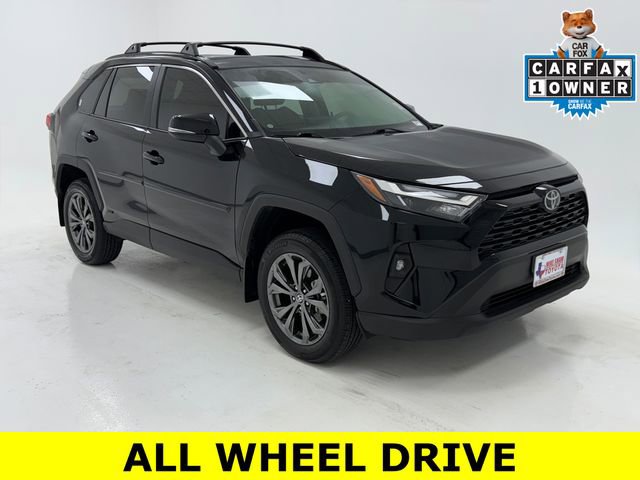 Used 2025 Toyota RAV4 XLE Premium AWD/4WD image 1