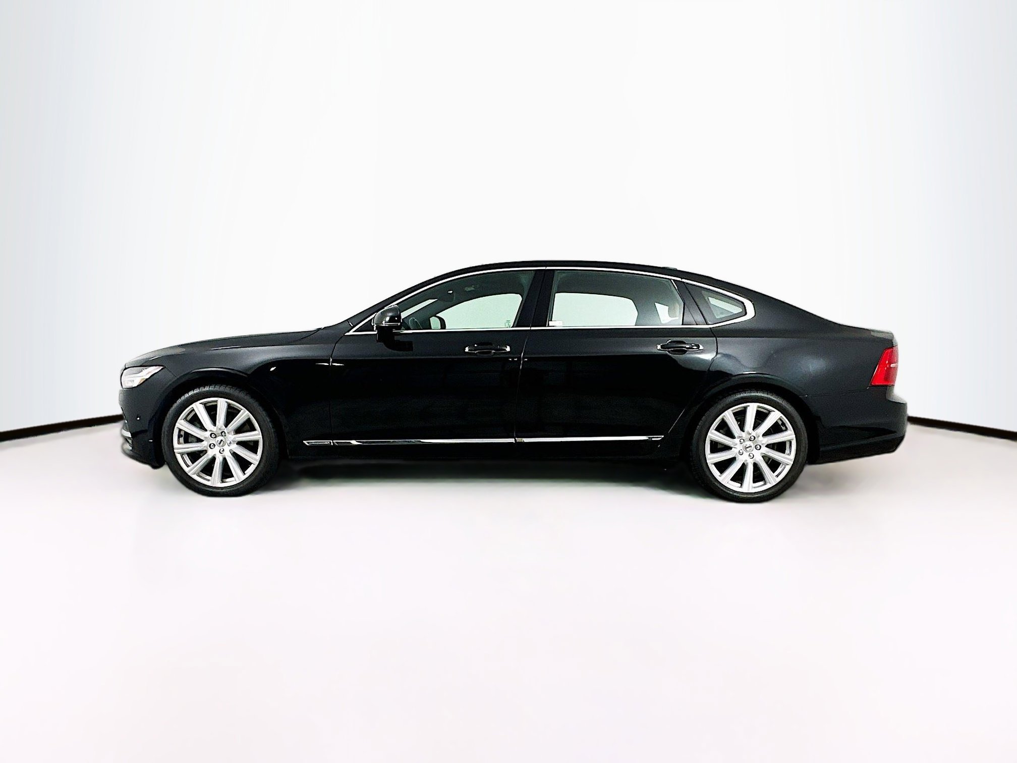 Used 2018 Volvo S90 T6 Inscription AWD/4WD image 4