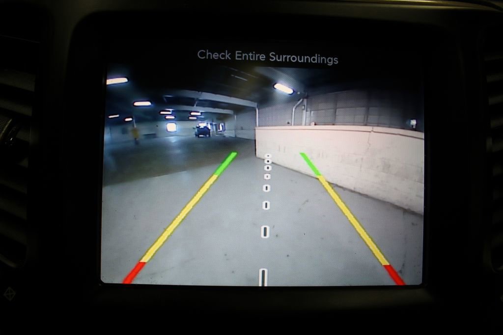 Used 2015 Jeep Cherokee Limited AWD/4WD image 19