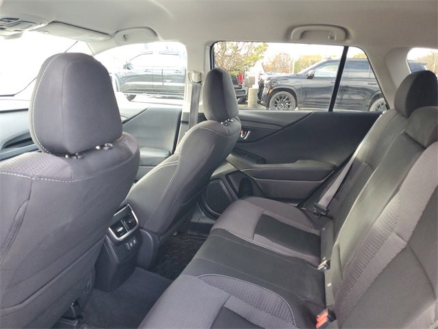 Used 2022 Subaru Outback Premium image 10