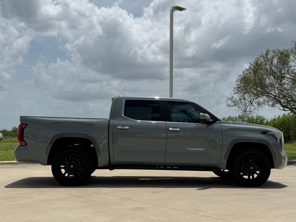 Used 2024 Toyota Tundra Limited AWD/4WD image 5