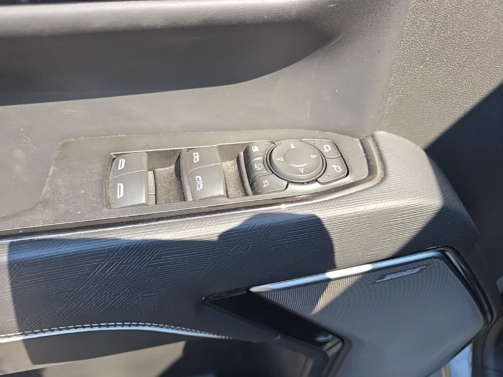 Used 2026 GMC Sierra 2500 AT4X AWD/4WD image 9