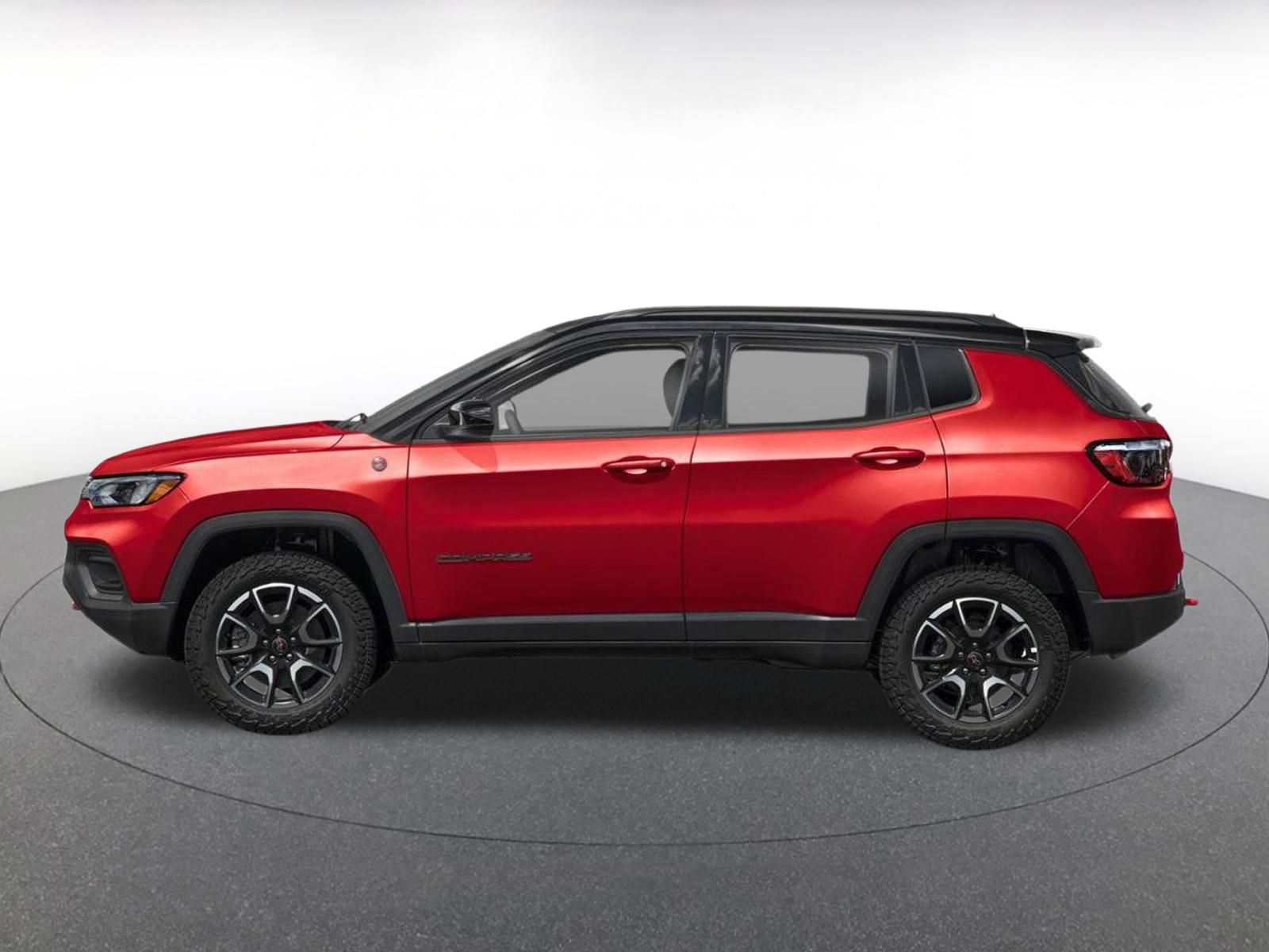 Used 2026 Jeep Compass Trailhawk AWD/4WD image 3