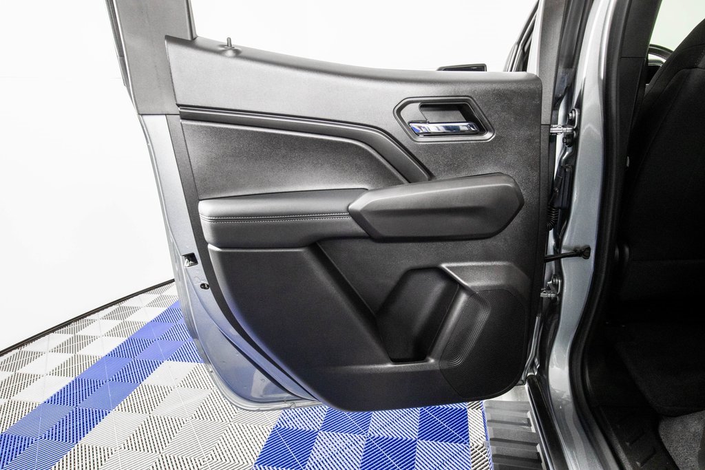 Used 2024 GMC Canyon Elevation image 14