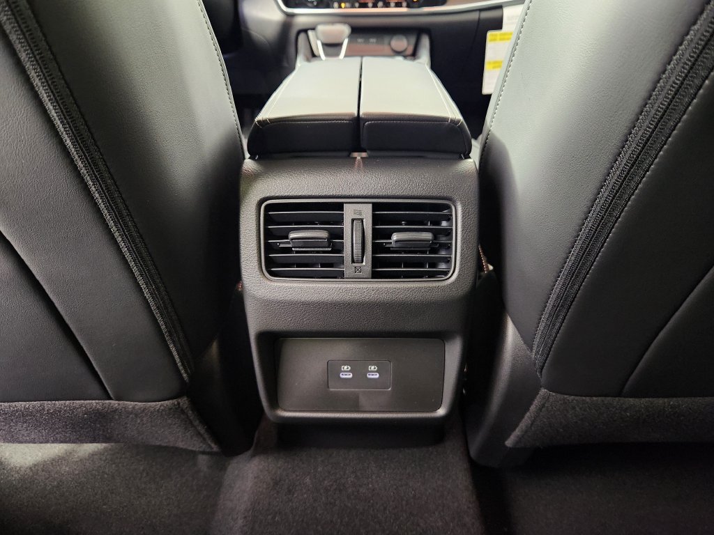 New 2026 Nissan Rogue Platinum AWD/4WD image 18