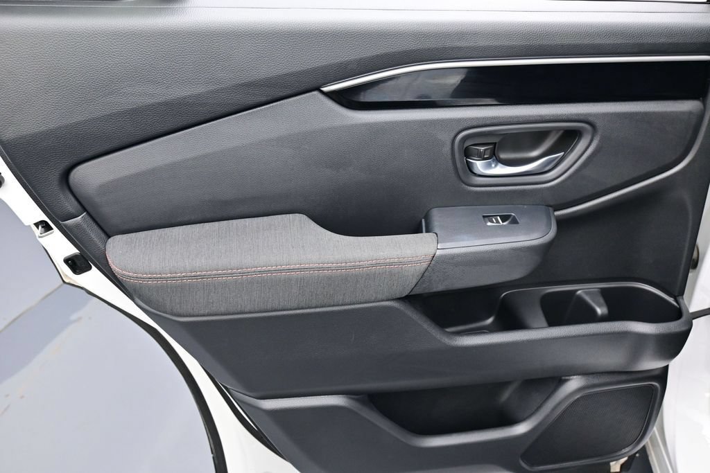 Certified 2023 Honda Pilot Sport image 23