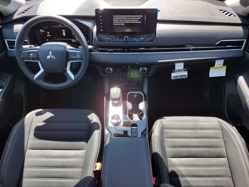 New 2026 Mitsubishi Outlander SE AWD/4WD image 3