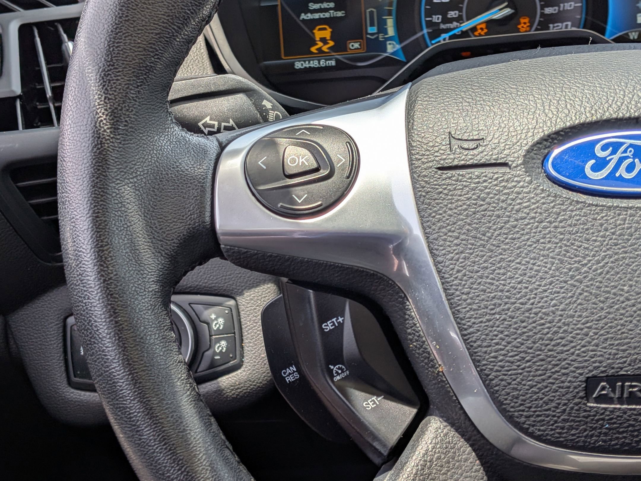 Used 2015 Ford C-MAX SEL w/ Equipment Group 303A FWD image 15