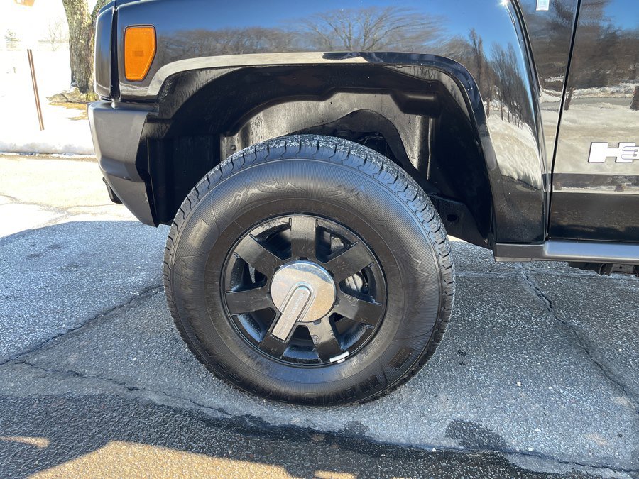 Used 2008 HUMMER H3 Luxury w/ Chrome Appearance Package image 33