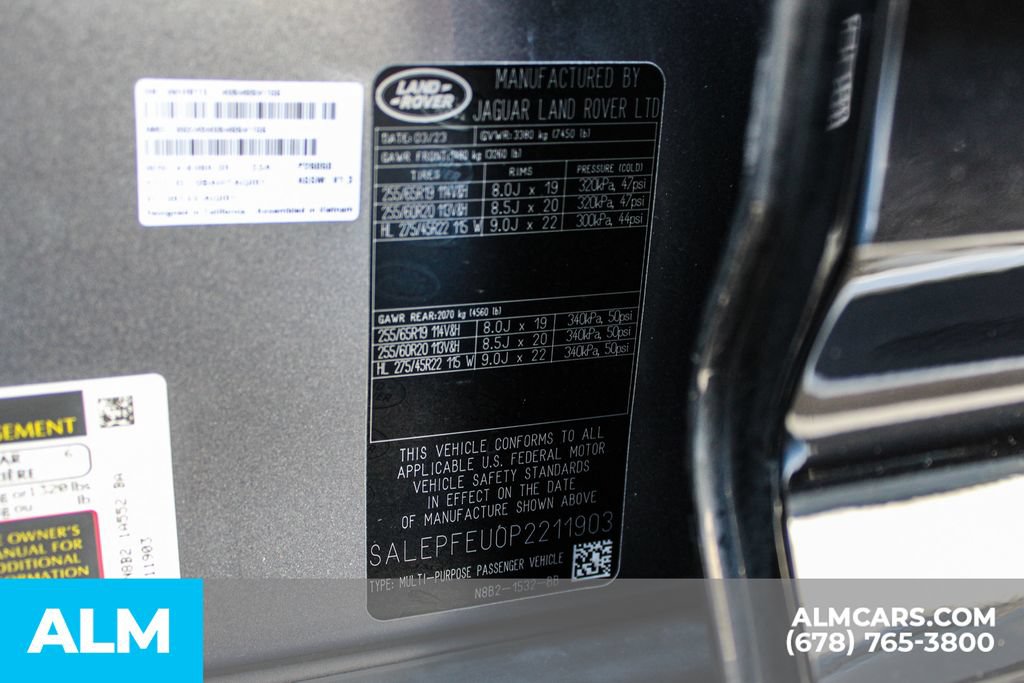 Used 2023 Land Rover Defender 130 SE AWD/4WD image 38