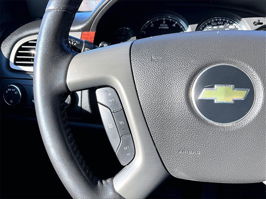 Used 2012 Chevrolet Suburban LS w/ Convenience Package 1 image 15