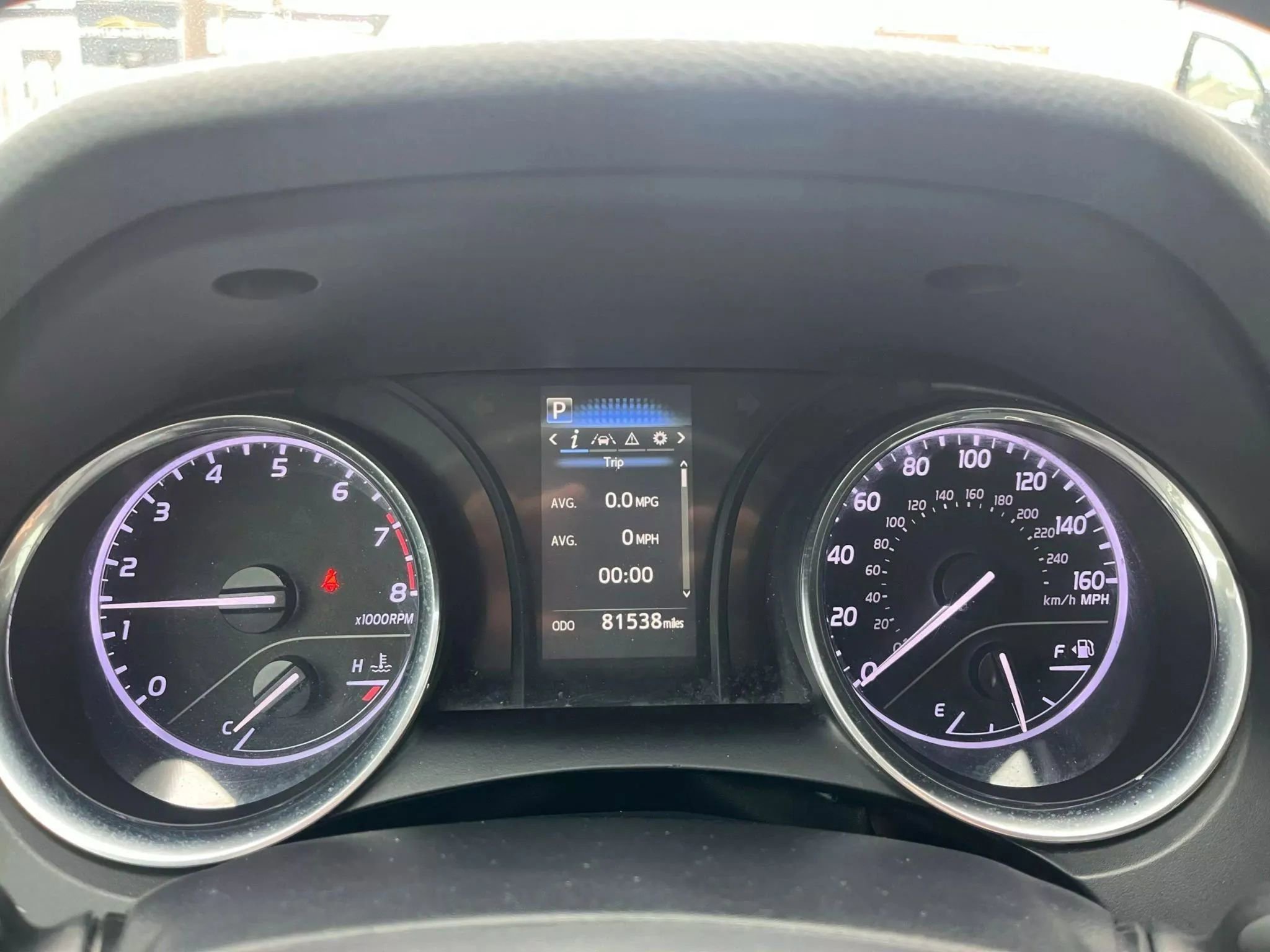 Used 2020 Toyota Camry SE FWD image 9