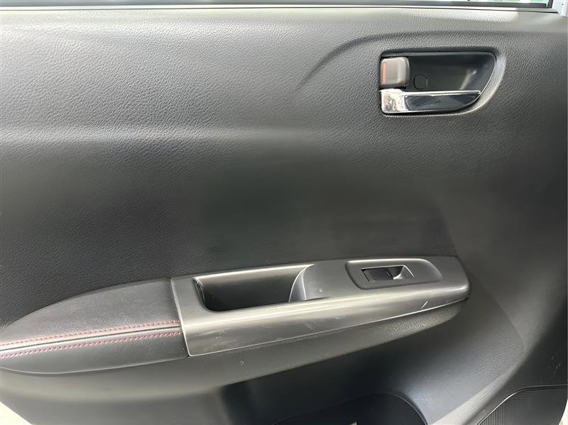 Used 2011 Subaru Impreza WRX Sedan AWD/4WD image 17