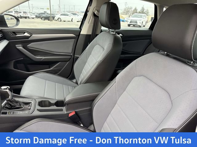 New 2026 Volkswagen Jetta SE image 11