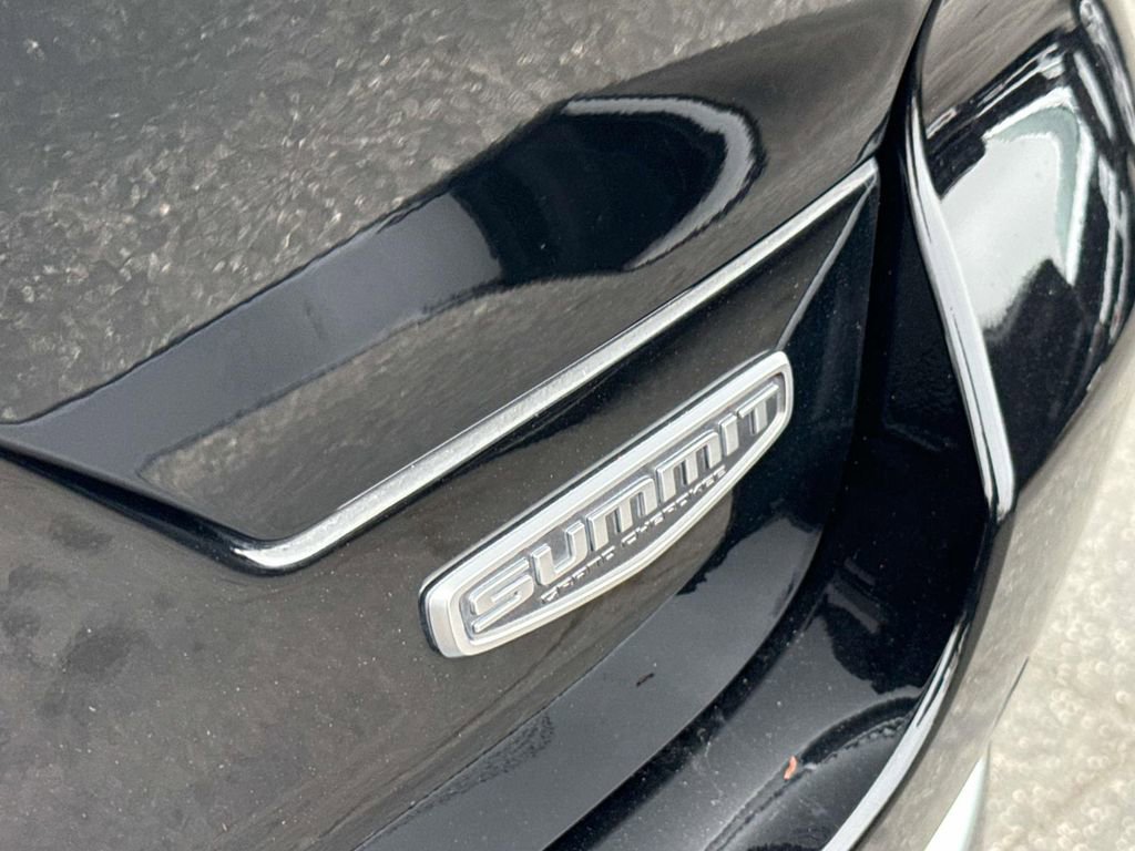 Used 2023 Jeep Grand Cherokee Summit image 7